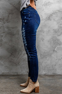 Distressed Skinny Jeans mit mittelhoher Taille