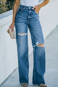 Hoch sitzende Distressed-Jeans mit ungesäumtem Saum