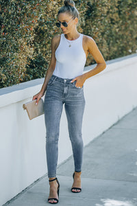 Jeans skinny alla caviglia con tasche