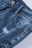 Jeans corti con orlo sfilacciato effetto invecchiato