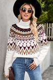 Chevron-Rollkragenpullover mit geripptem Rand